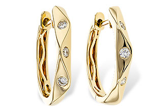 A301-89690: EARRINGS .15 TW