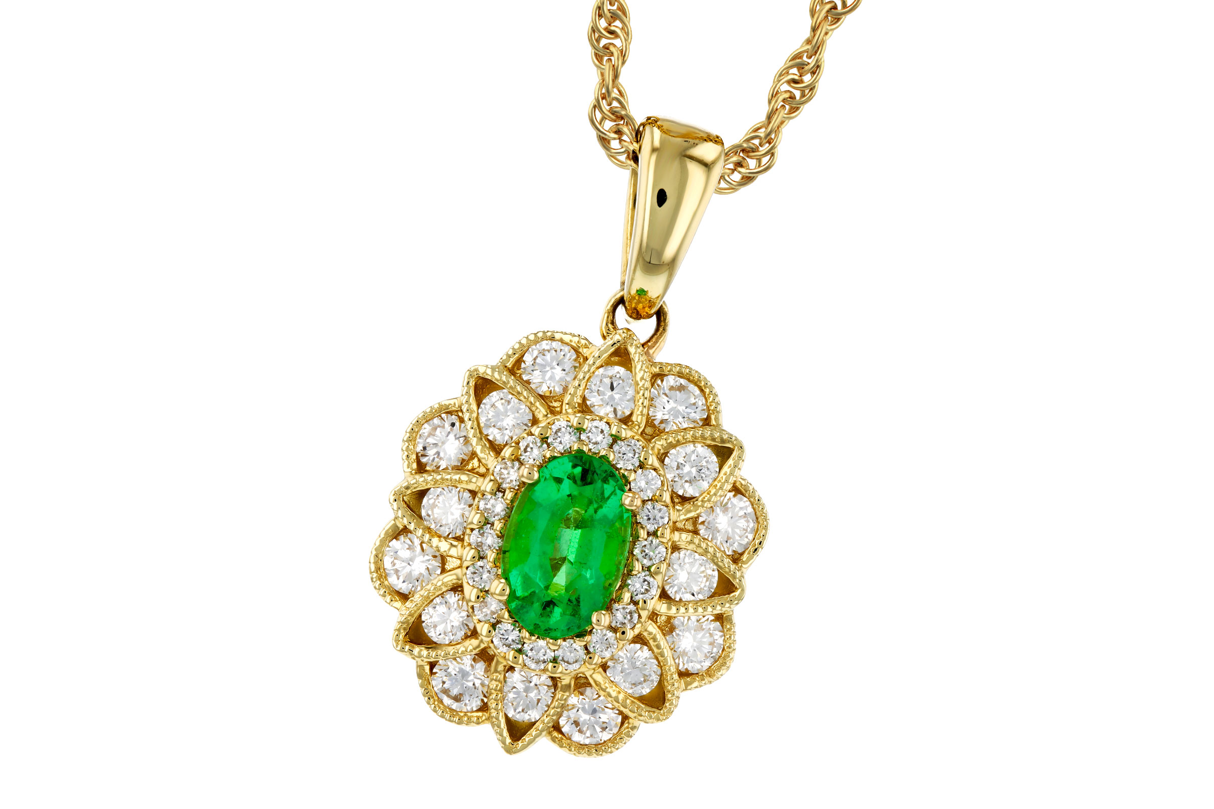 A302-74236: NECK .46 EMERALD .98 TGW (6X4 EMER)