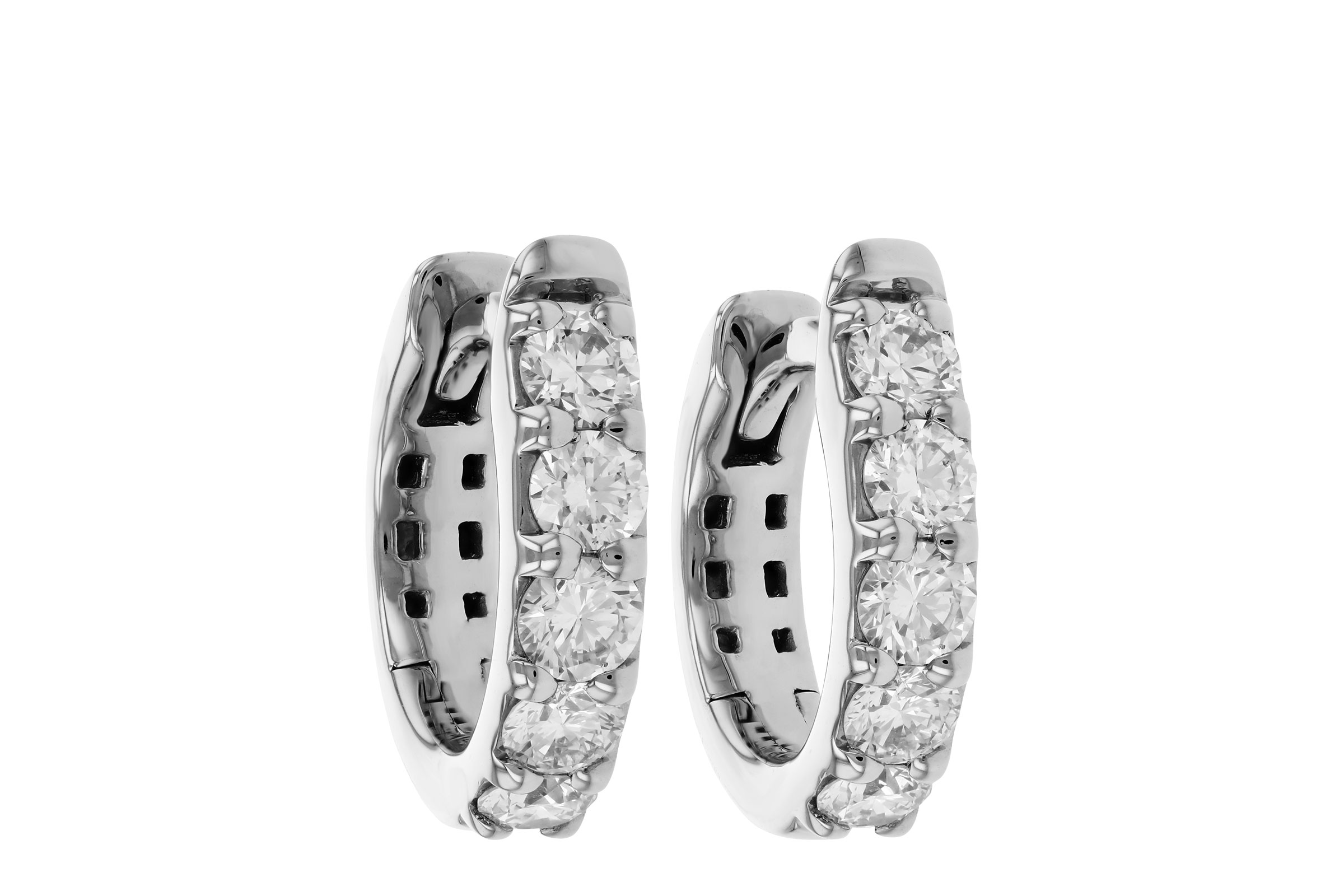 C302-74236: EARRINGS .50 TW