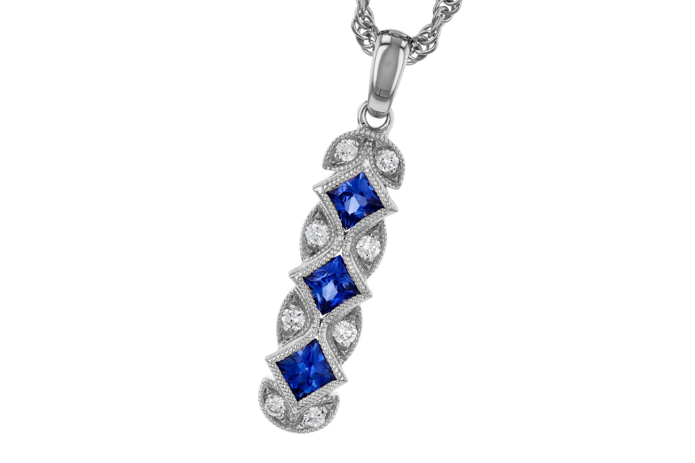 C302-75099: NECKLACE .55 TW SAPPHIRE .64 TGW