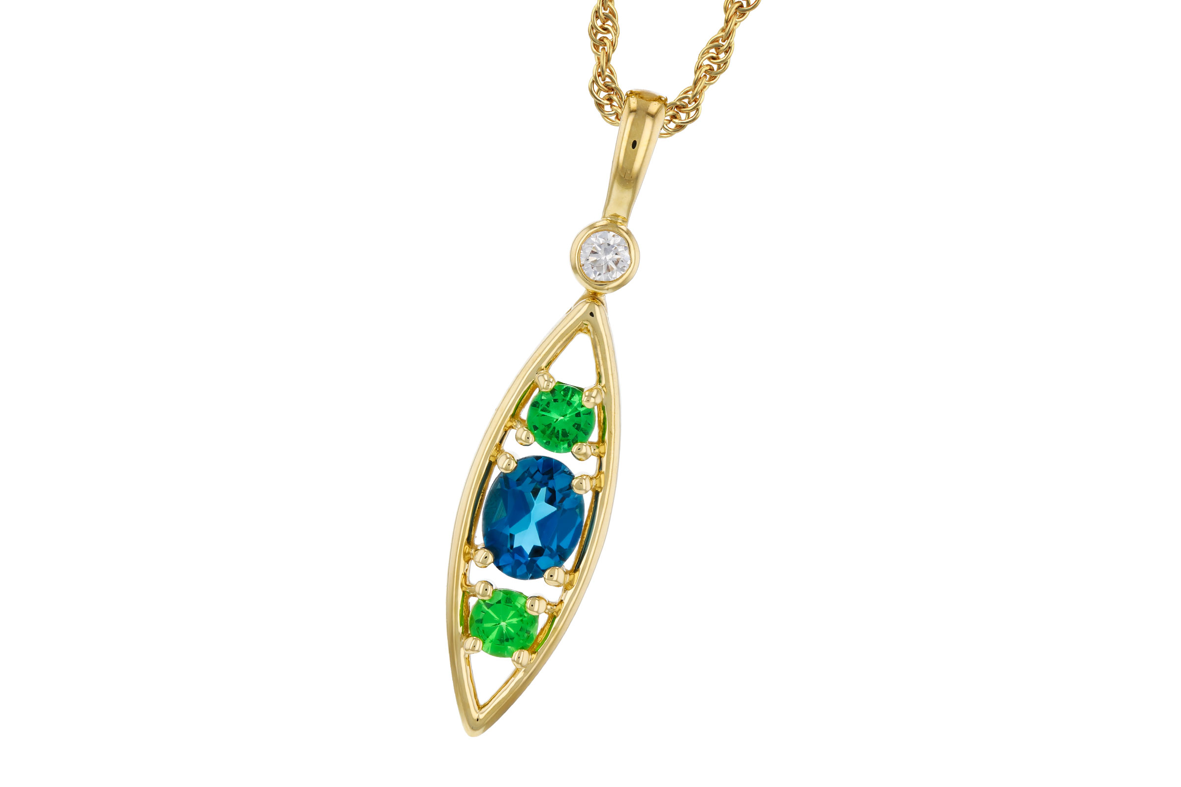 C302-75136: NECKLACE .54 SEMI-PREC (LBT & GR.GT) .58 TGW