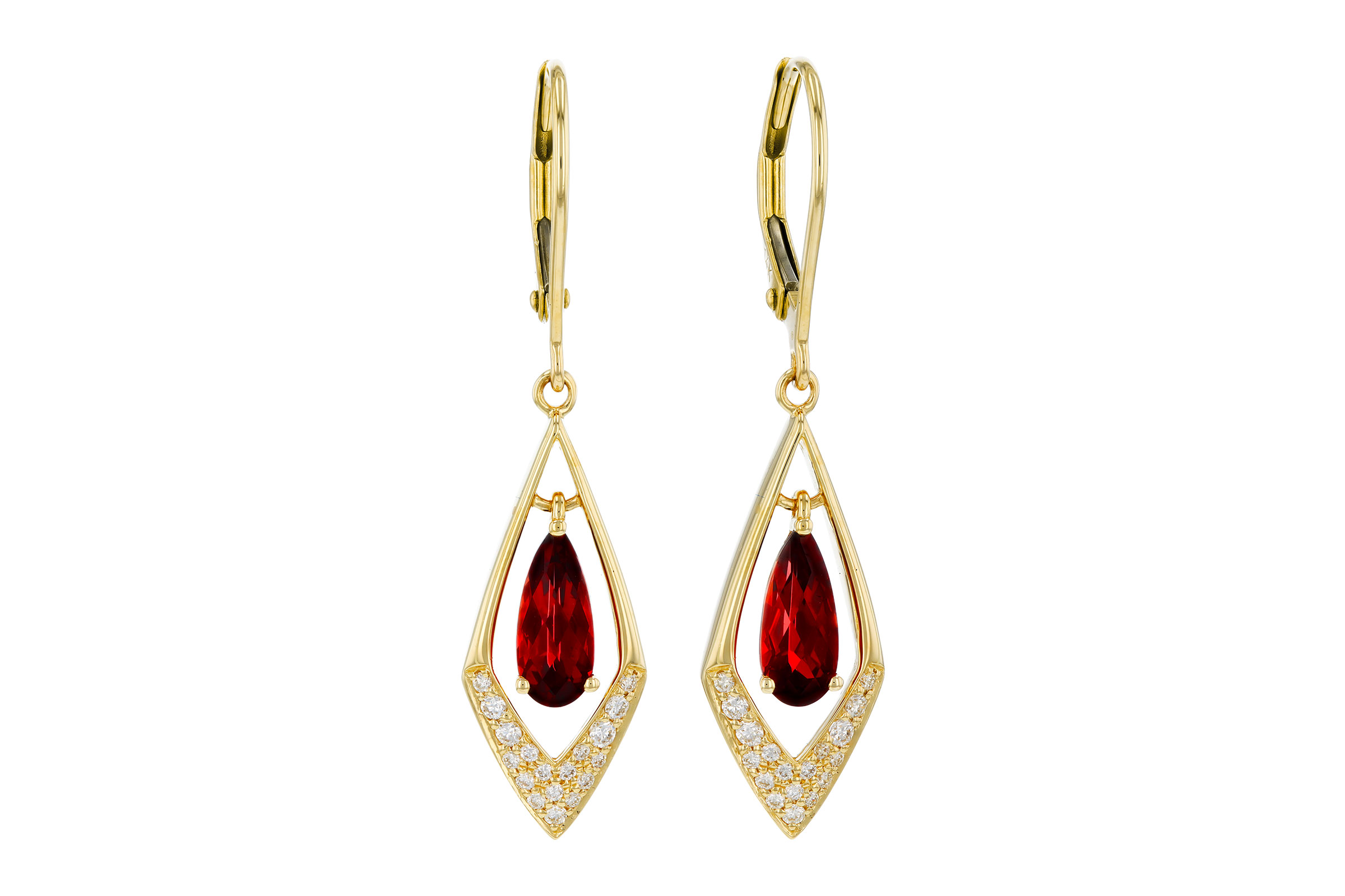 D302-75117: EARR 1.13 TW GARNET 1.28 TGW