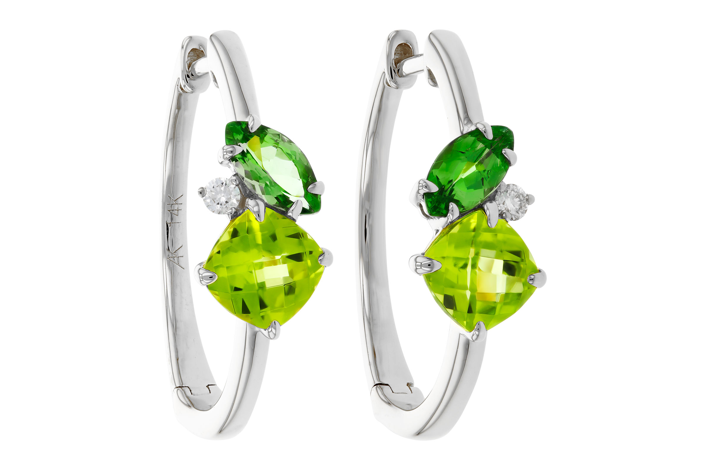 H302-75108: EARRINGS 1.69 TW SEMI-PREC (PER,TSAV) 1.73 TGW
