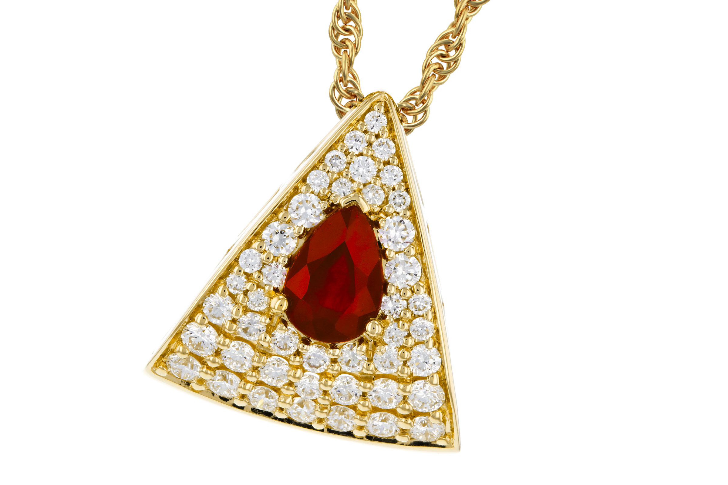 L302-75171: NECKLACE .46 RUBY .80 TGW (6x4MM RU)